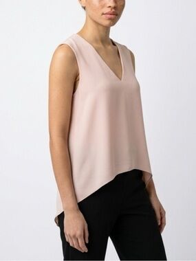 BCBGMaxAzria Blush Pink Sleeveless V-Neck Blouse